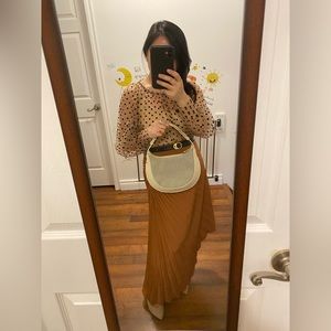 Loewe half moon bag - Sold out  ❤️onmyfbpage❌